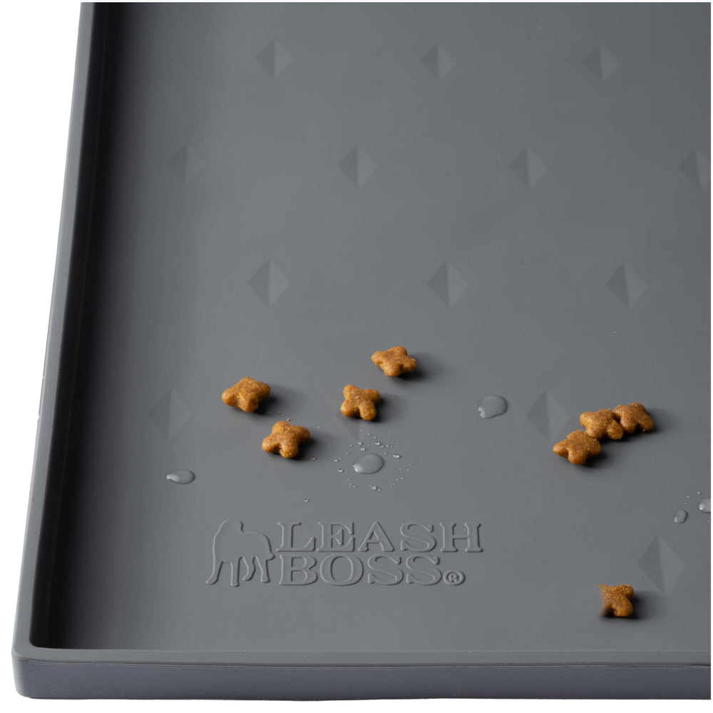 Leash Boss waterproof-silicone-pet-feeding-mat keeps meals tidy and floors protected.