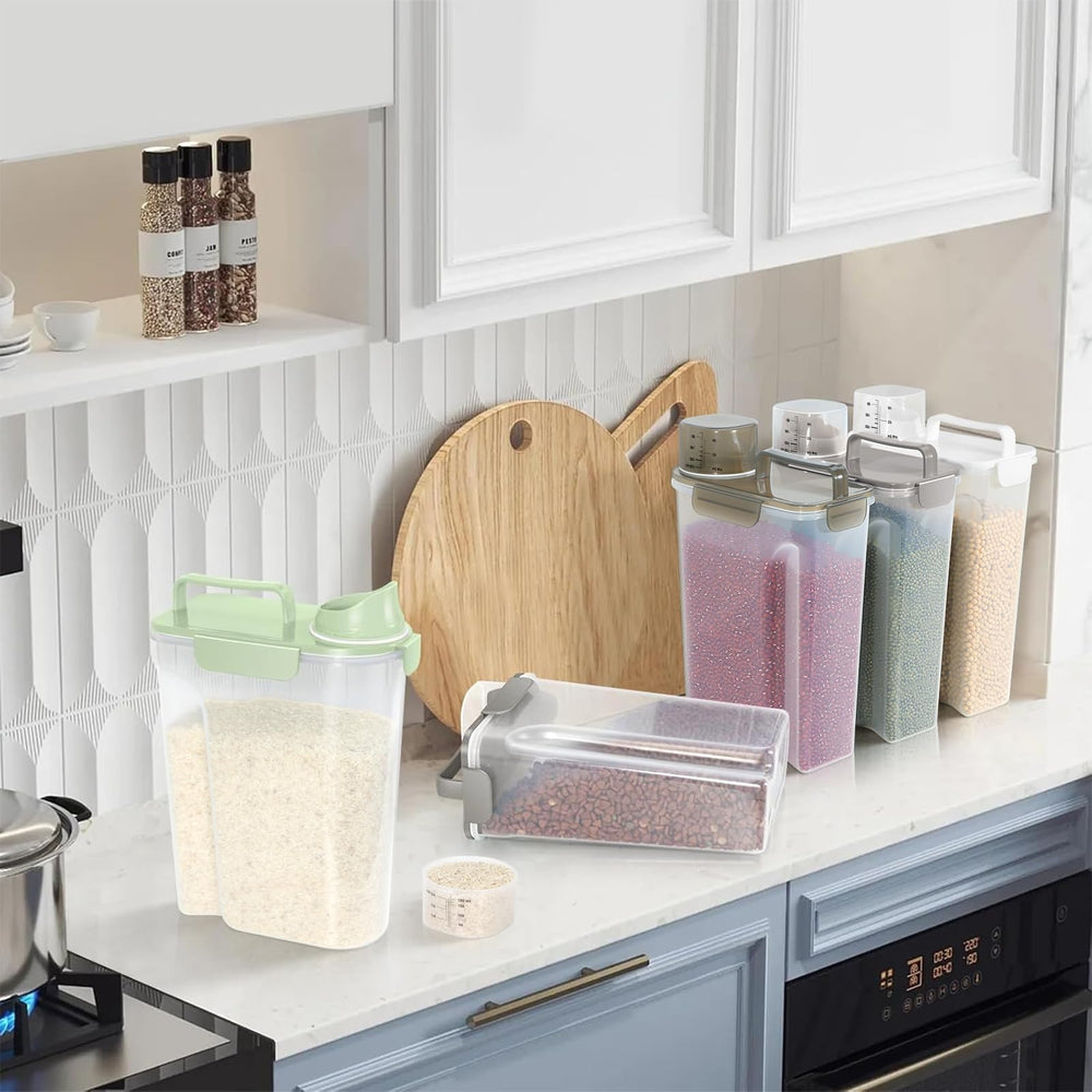 LEAWALK compact 14x12x8 inch container saves space at home.