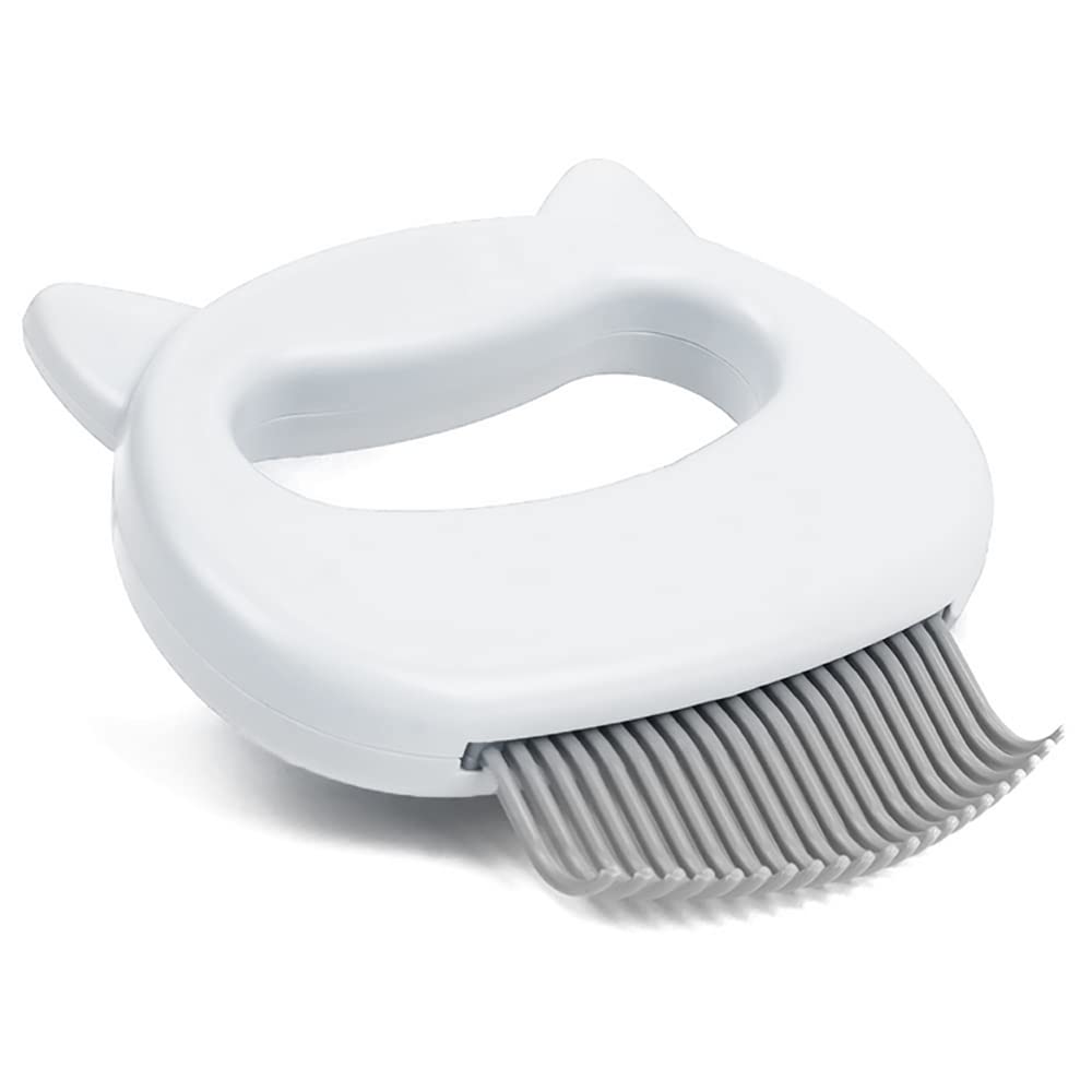 Leo's Paw Original Shell Comb close-up demonstrating gentle hair removal for grooming