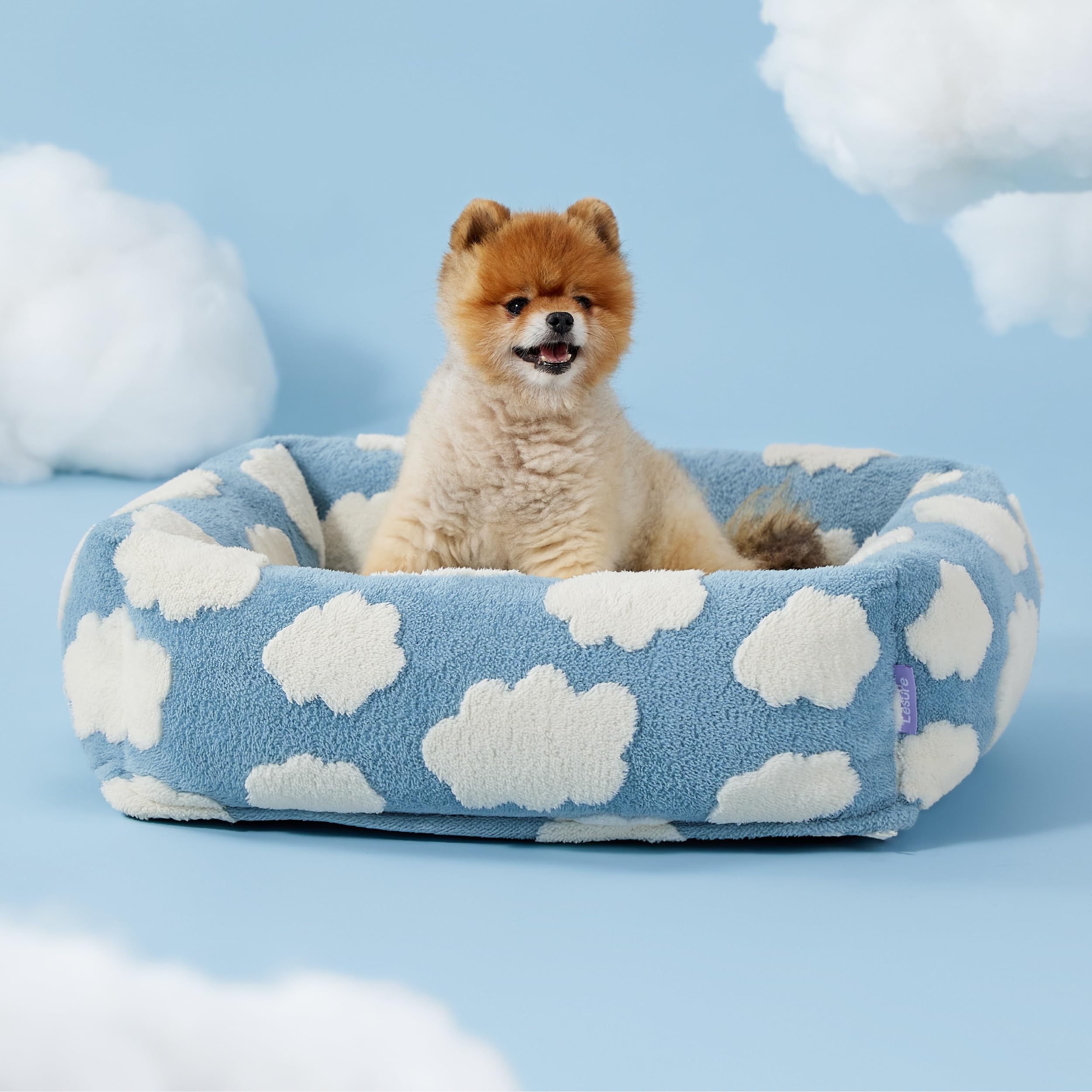 LE SURE cozy dog bed blends with home decor while offering supportive comfort.