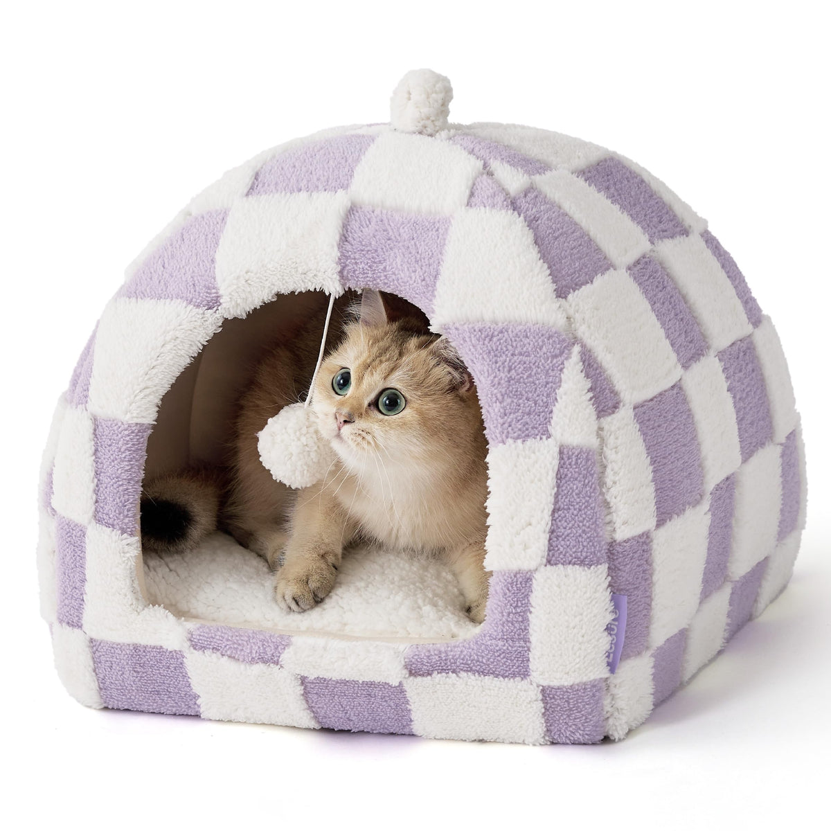 LE SURE Lesure cat bed entry view inviting indoor cats to a cozy retreat