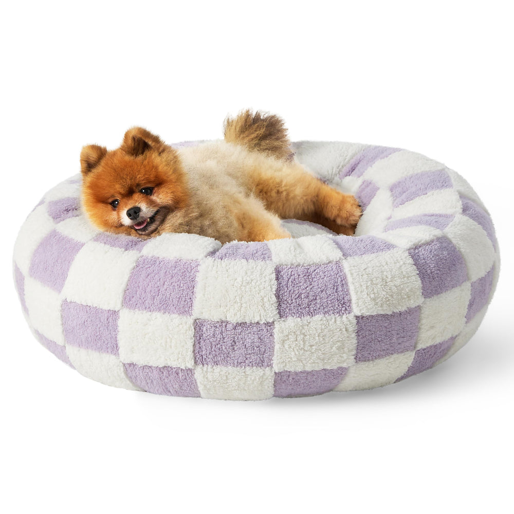 LE SURE donut bed machine washable cover simplifies cleaning.