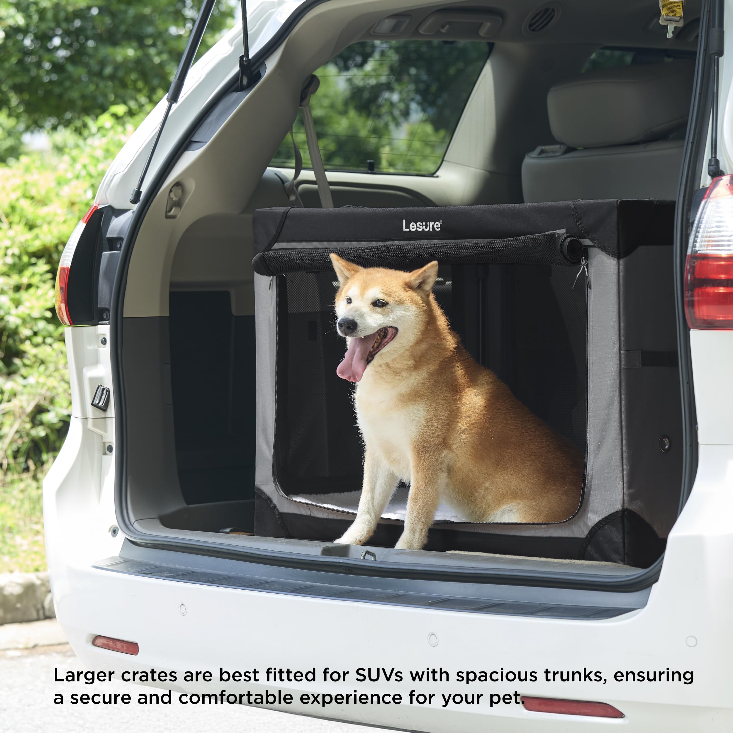 LE SURE Lesure crate features a self-locking zipper to prevent escapes.