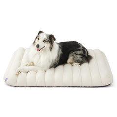 LE SURE dog bed interior with waterproof liner, shows protection and durability.