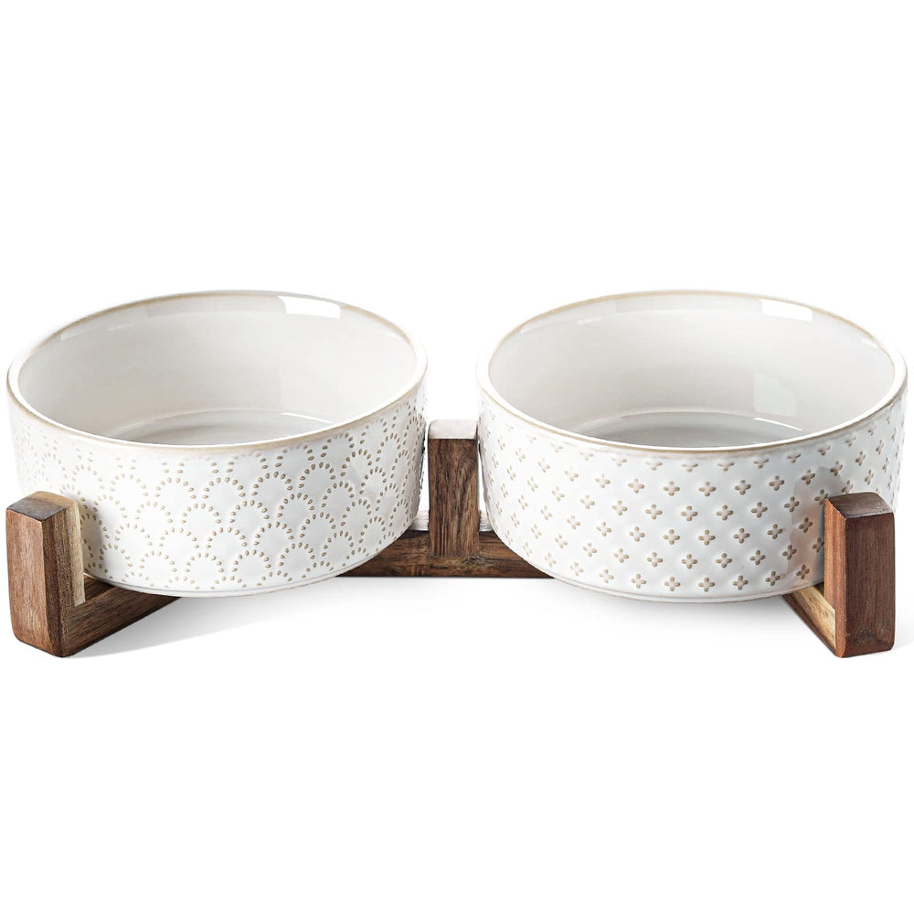 LE TAUCI ceramic dog bowls for pets—odor-free dining and easy cleaning.