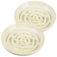 The Lfpkixise slow feeder bowl with maze interior slows cat eating.