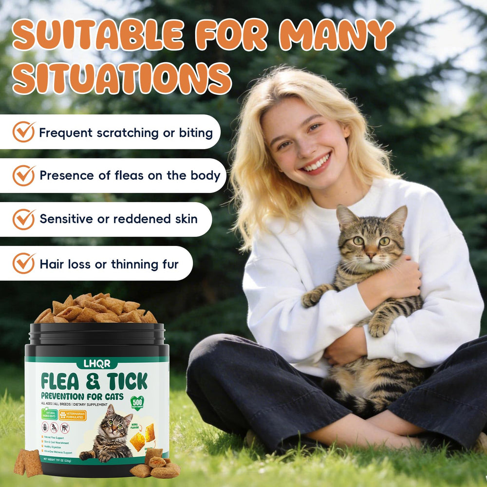 LHQR cat chews with crispy shell and krill filling for tasty administration.