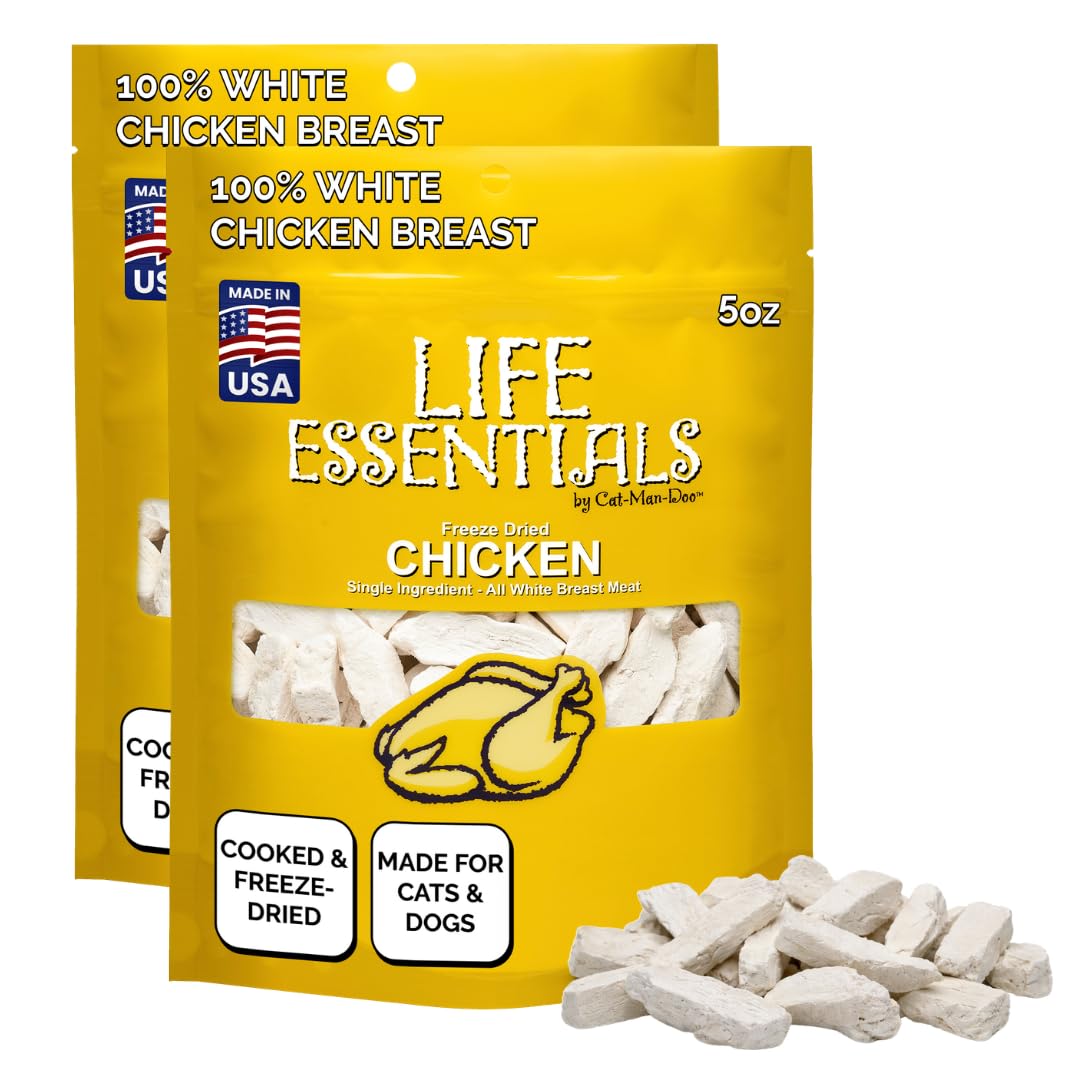 Life Essentials freeze-dried chicken bag front, protein-packed for dogs and cats.