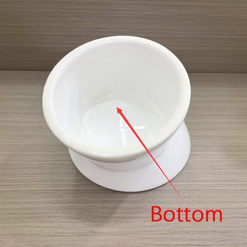 LIONWEI wide shallow opening makes reach easy and whisker-friendly.