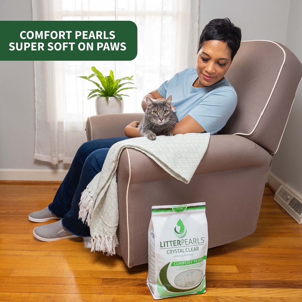 Litter Pearls Silica Gel Low Dust emphasizes cleaner room and litter box.