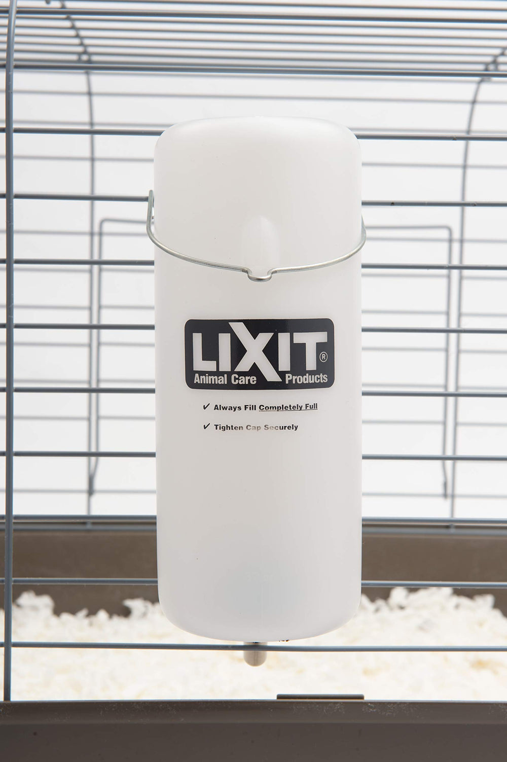 Lixit easy-clean bottle for quick maintenance and daily use