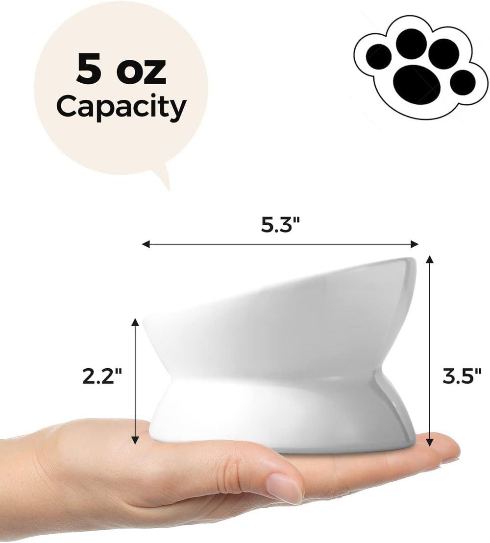 LoeJan ceramic cat bowl is microwave safe for quick reheats of meals.