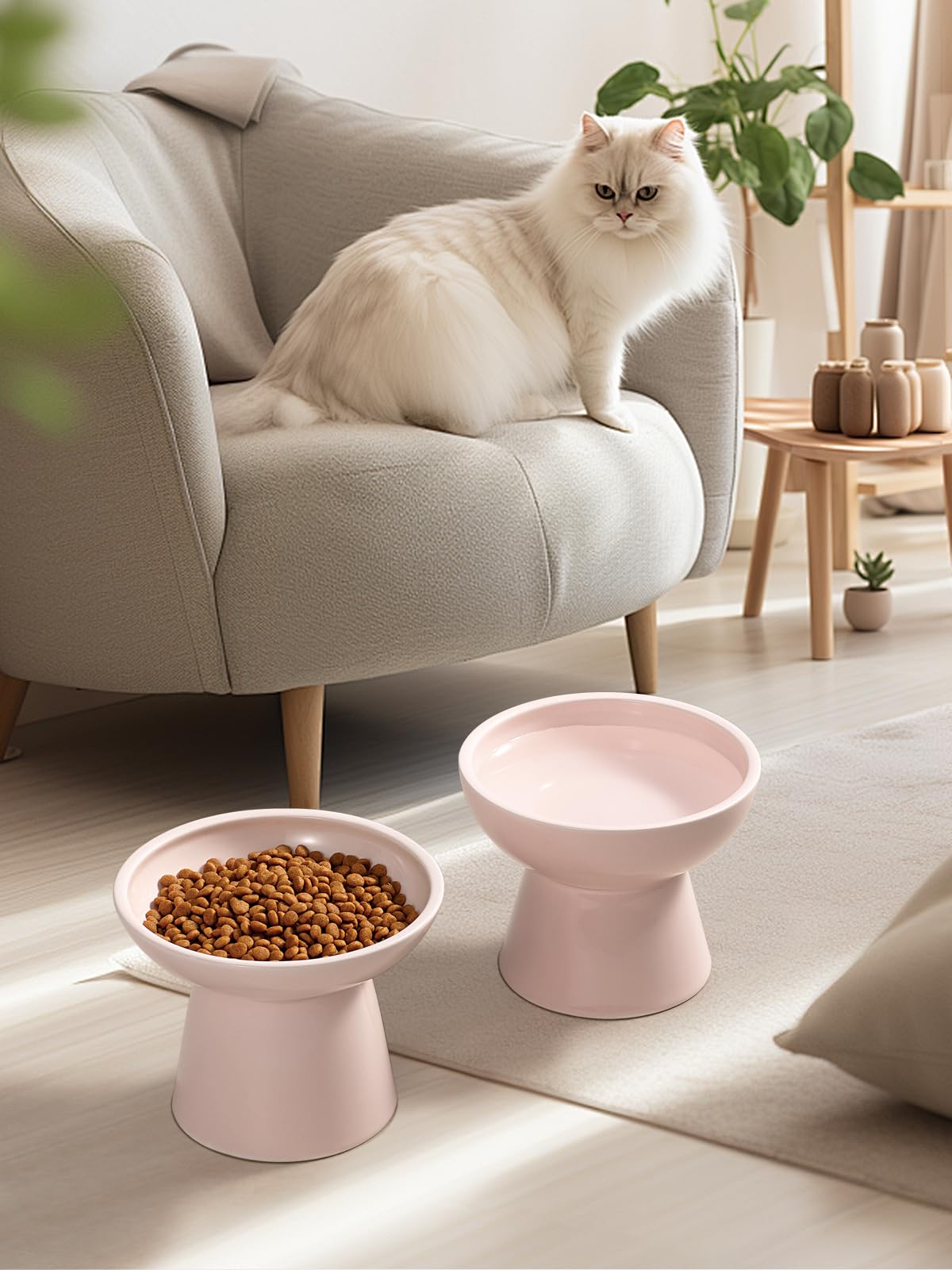 LoeJan dishwasher-safe porcelain for easy cleaning.