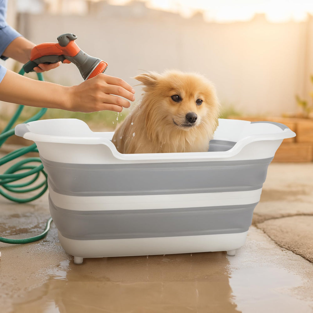 Lonepetu tub has non-slip feet for stable bathing.