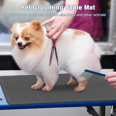 Lonepetu paw protection mat for cats and dogs during bath time