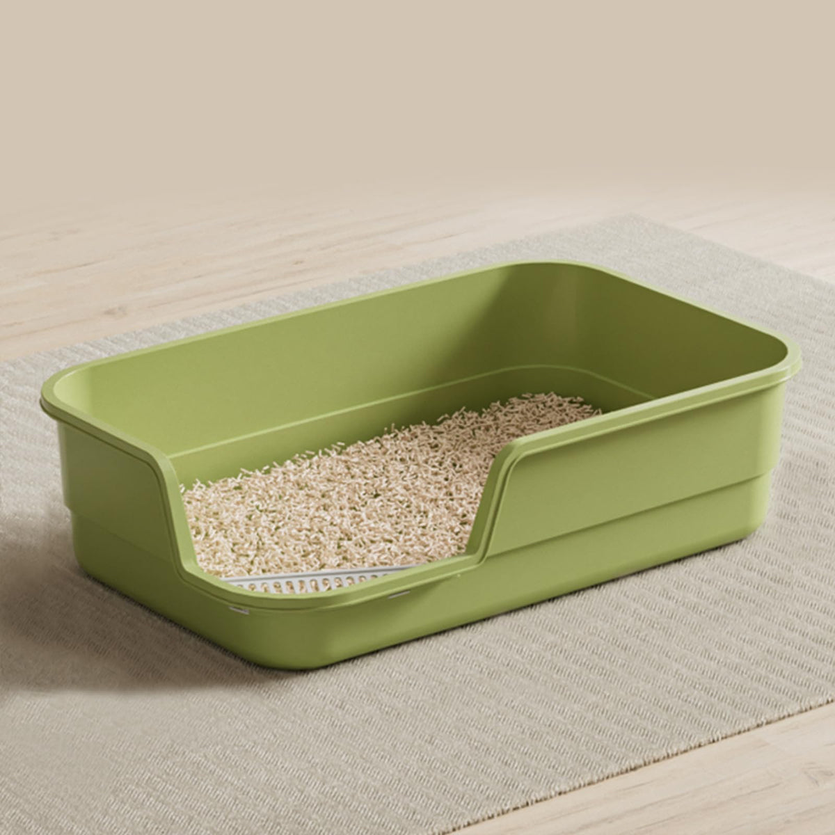 LoopTime extra large litter box in green with low entry for easy access.