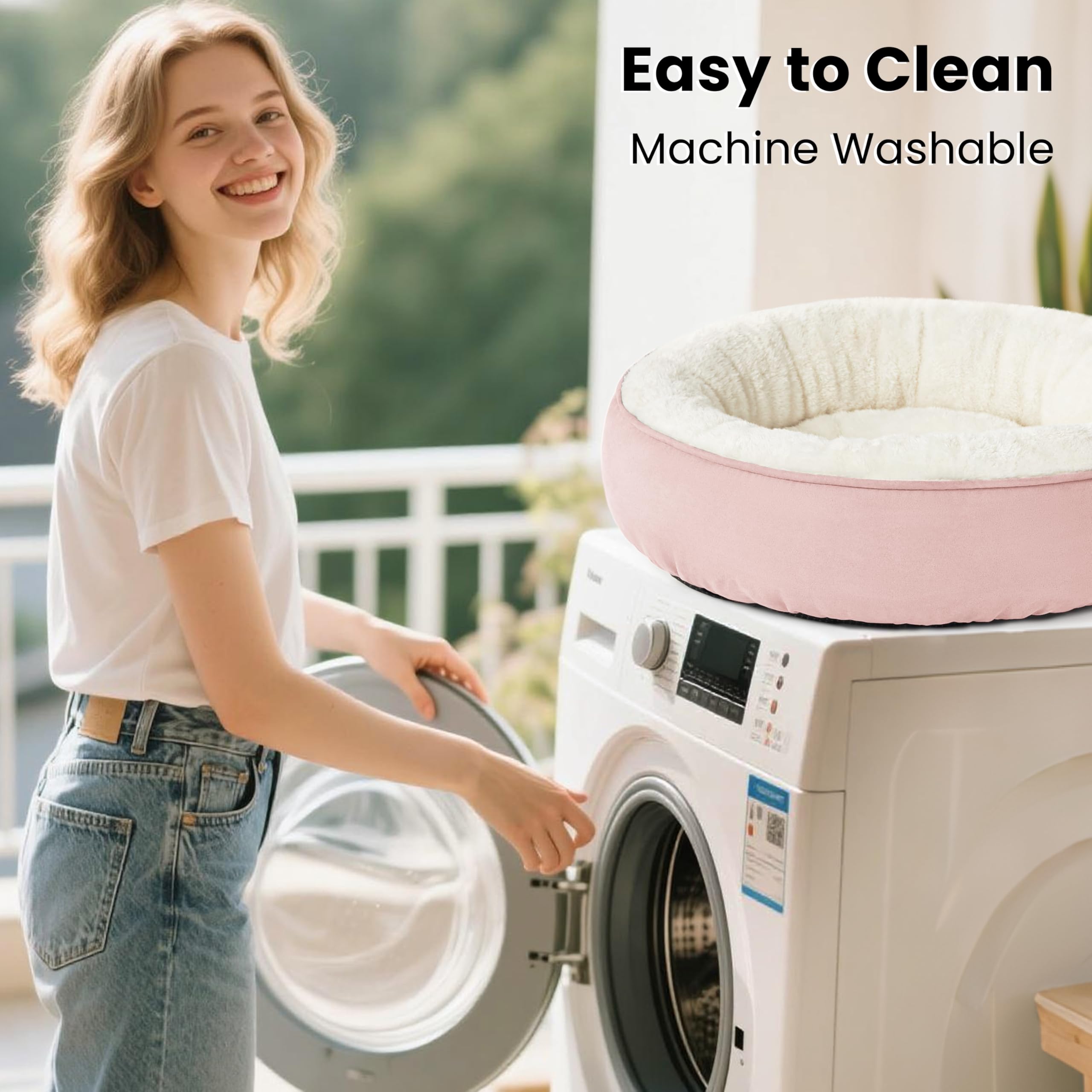 Love's cabin machine-washable bed for quick cleaning and freshness.