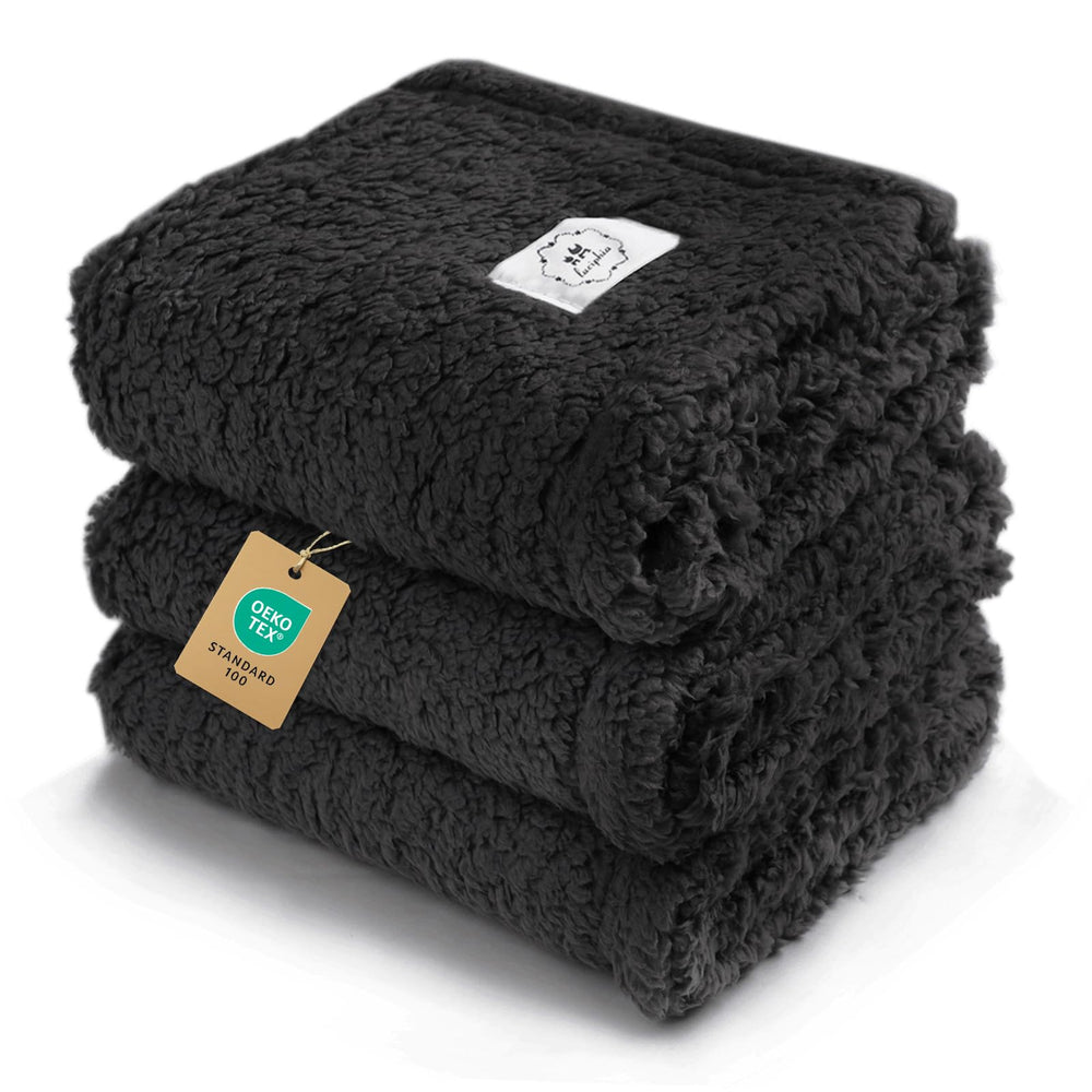 Luciphia calming blanket small dog folded for cozy warmth
