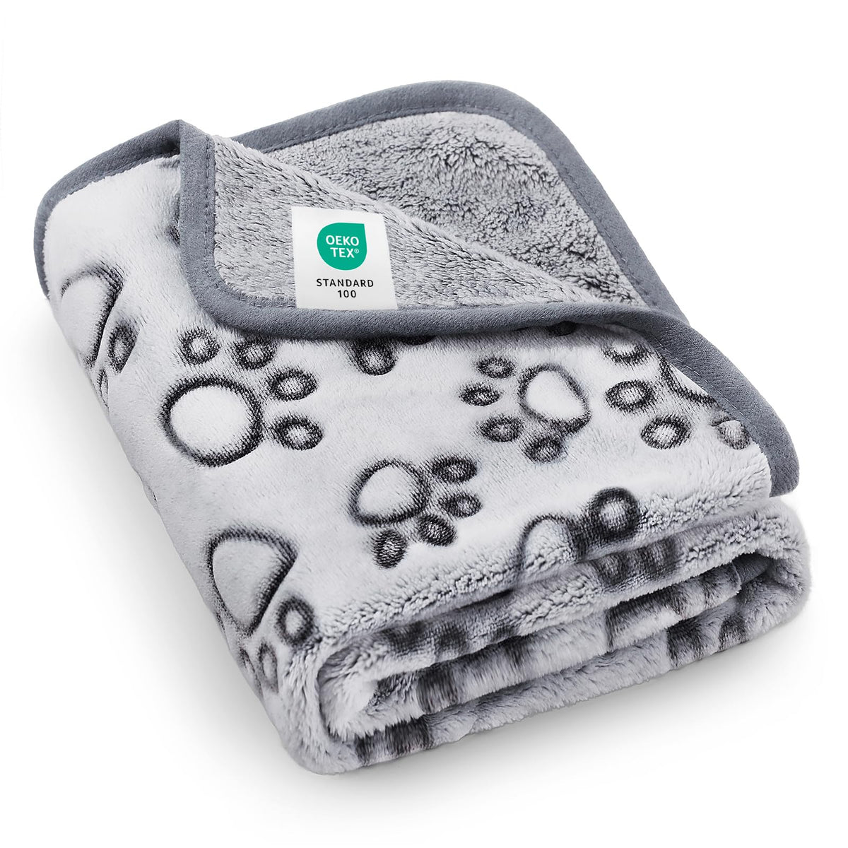 Luciphia blanket paw print close-up in grey fleece for cozy warmth
