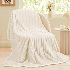 Luciphia waterproof dog blanket large front view for big dogs and roomy coverage