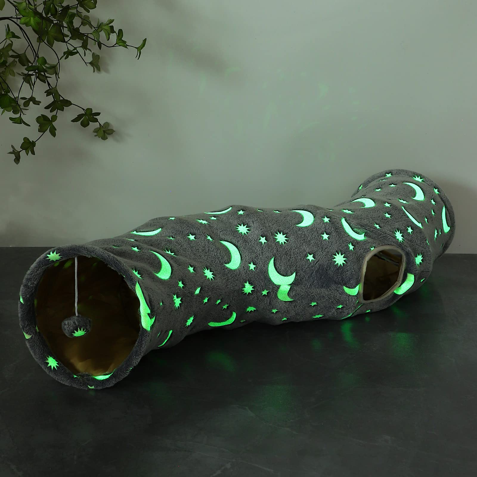 LUCKITTY cat tunnel with plush ball toys for indoor play.