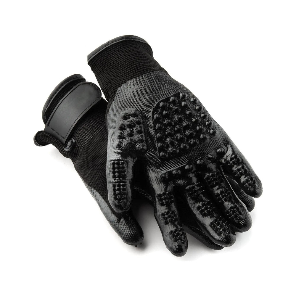 Lumova pet grooming glove providing massage and deshedding action
