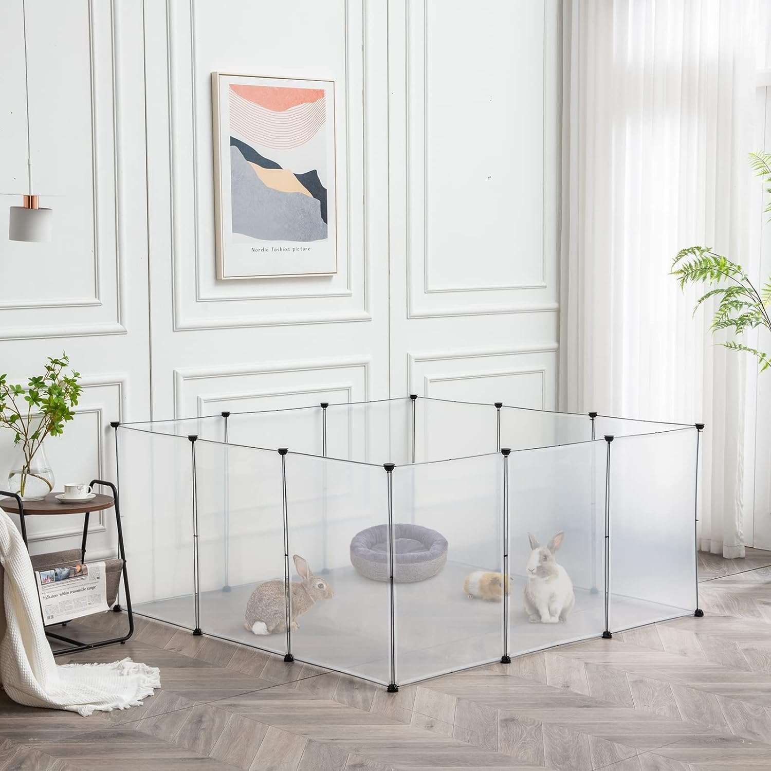 LURIVA anti-slip pieces keep connectors steady on smooth floors.