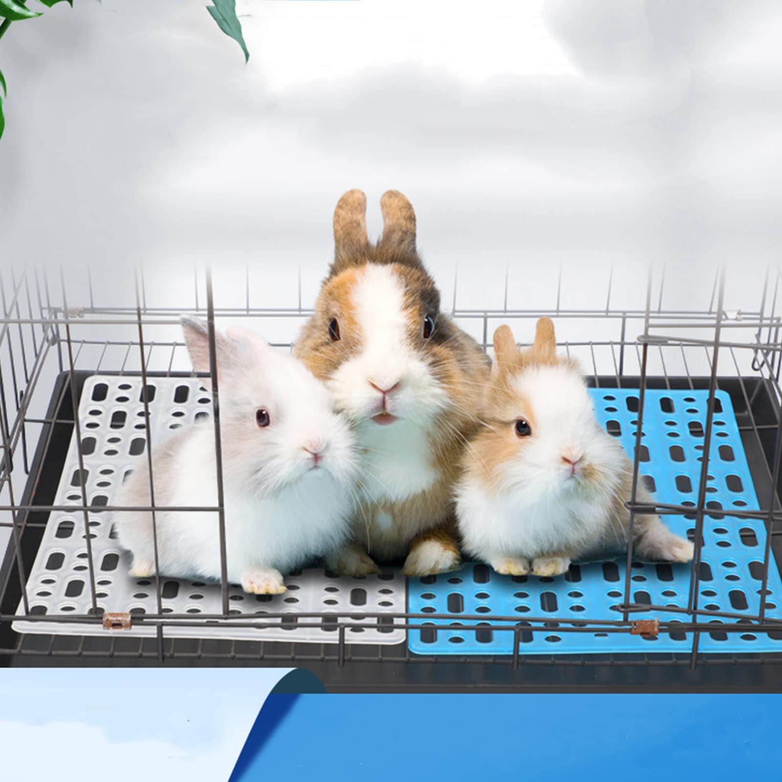 Lyellfe rabbit cage mat-for-multiple-pets offers versatile protective cushioning.