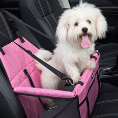 Lyricalife Pet Car Seat shows shortened-leash-snap-hook for controlled pet movement.