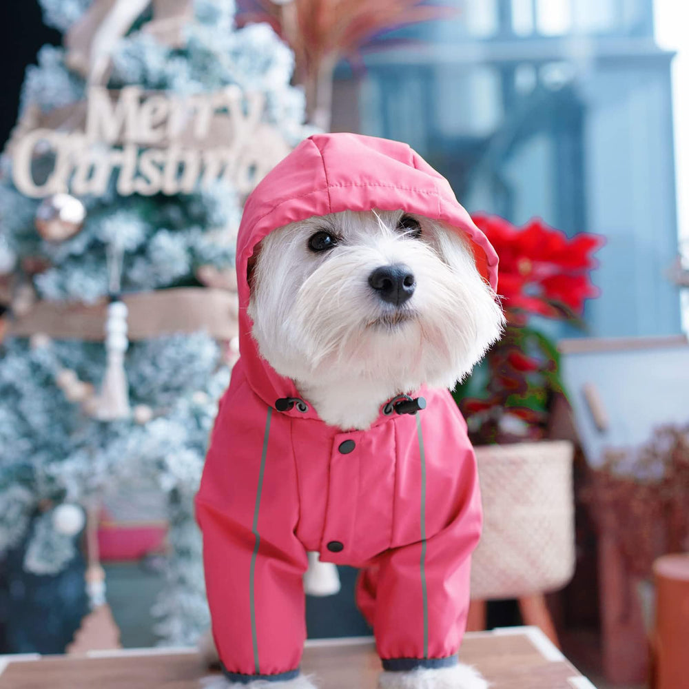 Mabawa back opening for easy leash attachment in rain