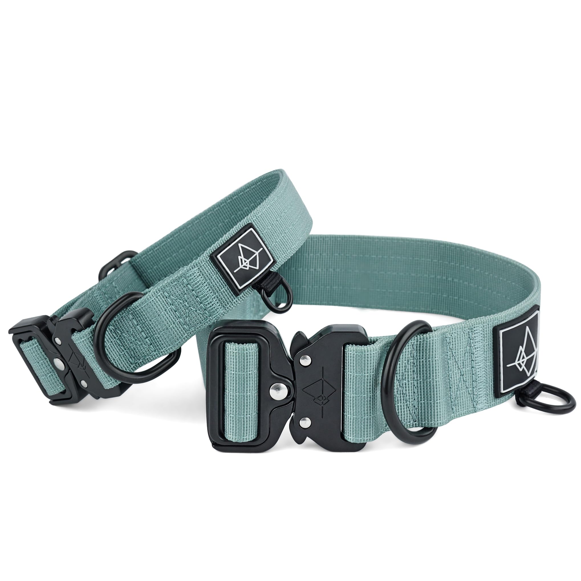 MADE TO ROAM Premium Collar reinforced nylon texture for rugged outdoor use