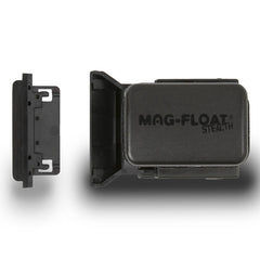 Floating Mag-Float in use for easy freshwater or saltwater glass cleaning.