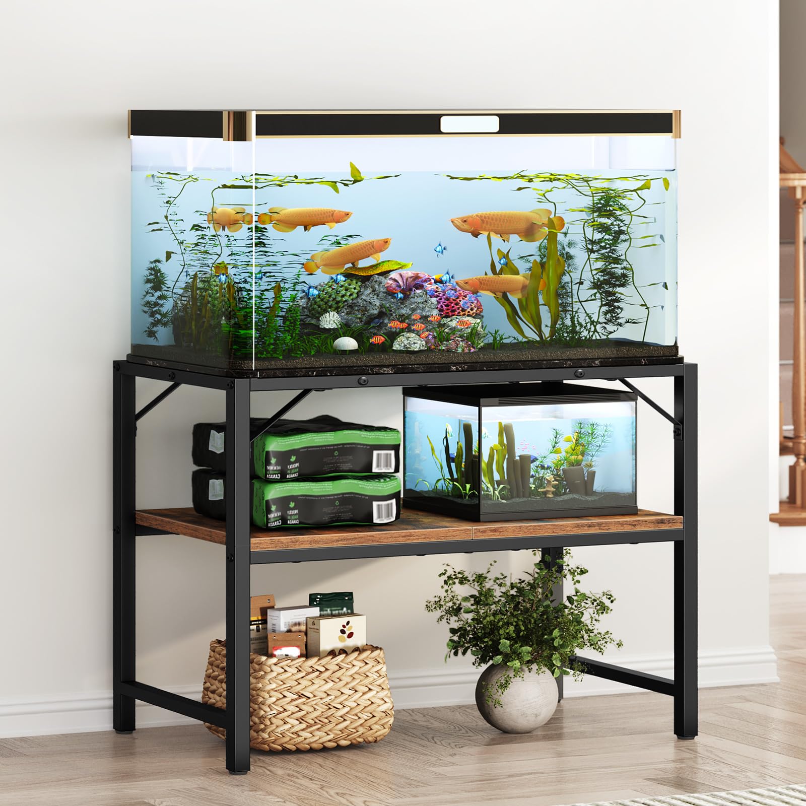 MAHANCRIS 40-50 gallon tank on top with slip-resistant EVA pad for secure setup.