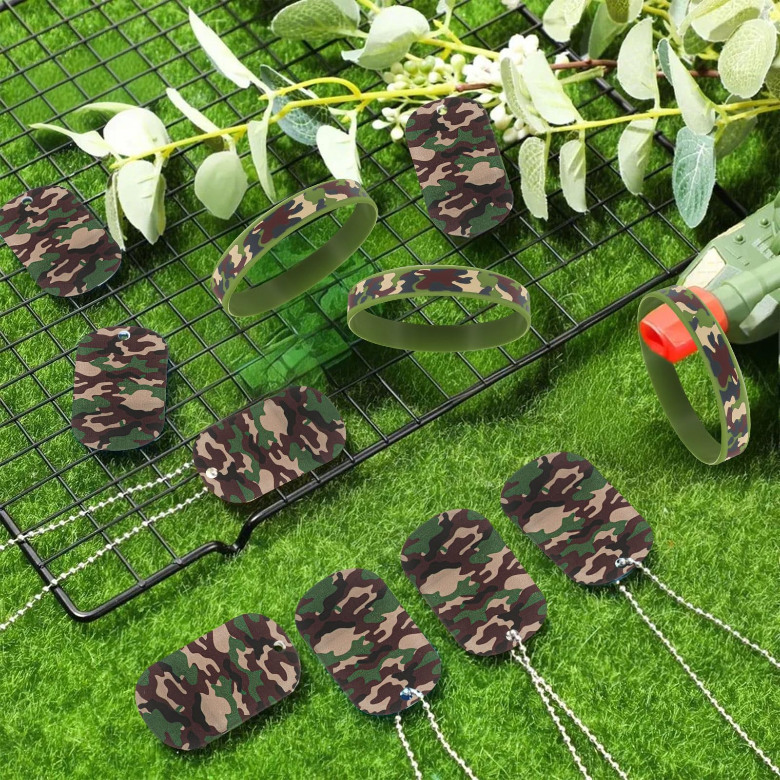 Maitys camouflage wristbands offer comfortable rubber wear for kids and adults