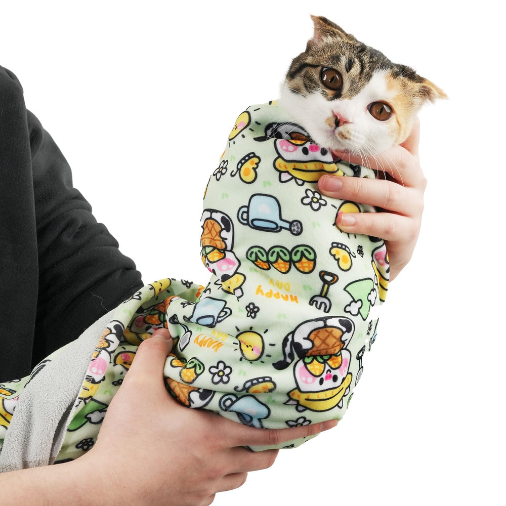 maiwoste 3535-inch cat wrap full coverage secures large cats during grooming