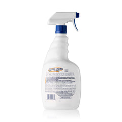 Mane 'n Tail blue toning shampoo in action for pale coats and white highlights