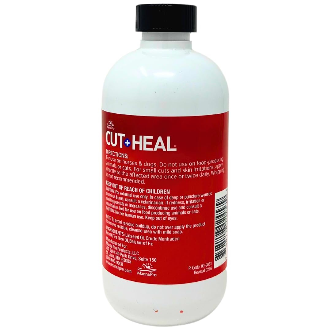 Manna Pro Cut Heal Multi+Care Liquid label close-up showing natural oils