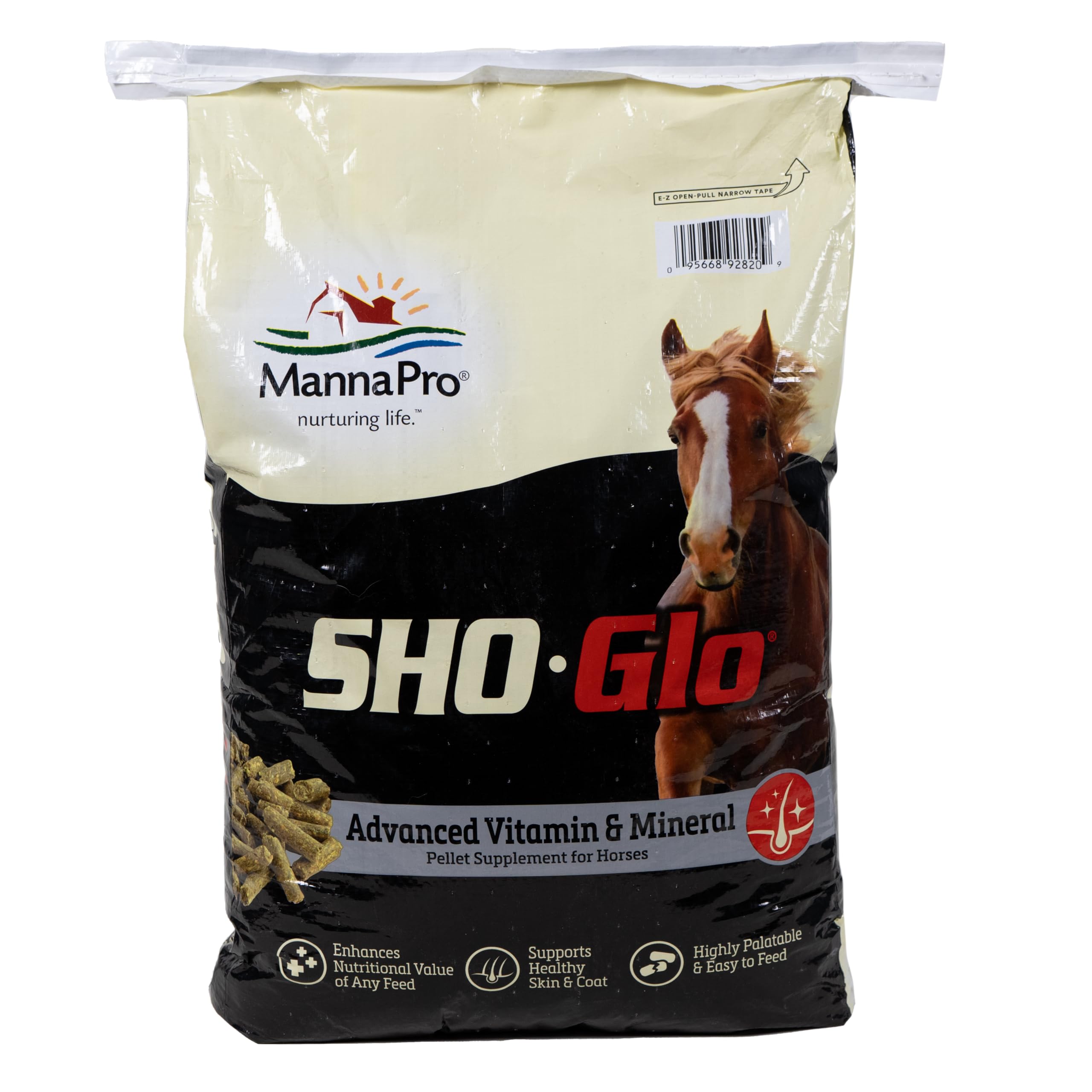 Manna Pro Sho-Glo vitamin and mineral supplement bag shows complete daily equine nutrition.