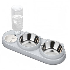 Marchul 3-in-1 bowl set with tilted design for comfortable feeding.