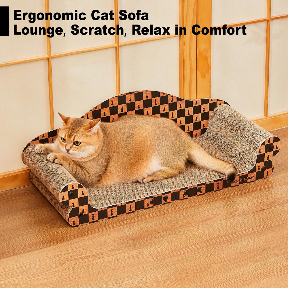 Markarbarka durable BC flute corrugated material stands up to frequent scratching.