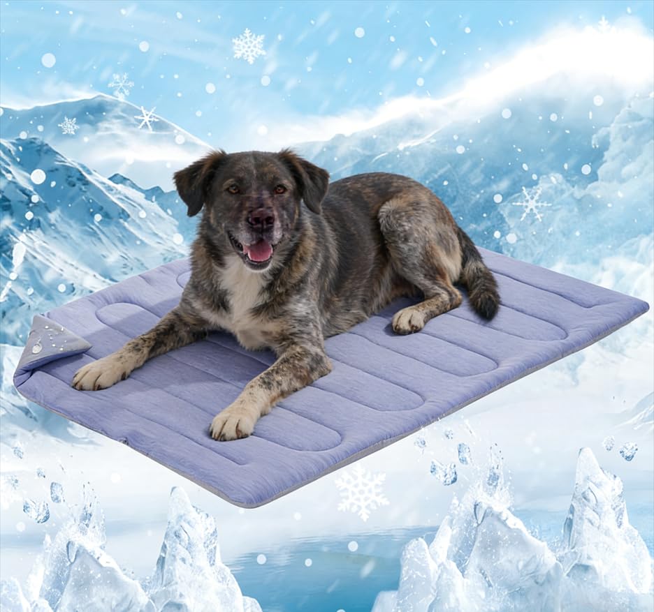 MARUNDA cooling mat ocean blue shows cooling surface for instant relief for pets.