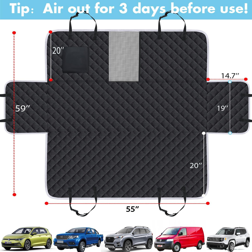 Meolsaek waterproof seat cover cleans quickly after muddy paws.
