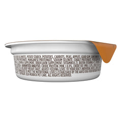 Merrick Lil’ Plates tray with chicken broth highlight for aroma and moisture.
