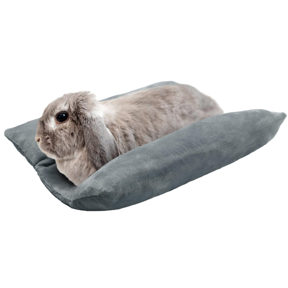 Mewtogo bunny bed cushion-detail provides plush comfort for restful naps.