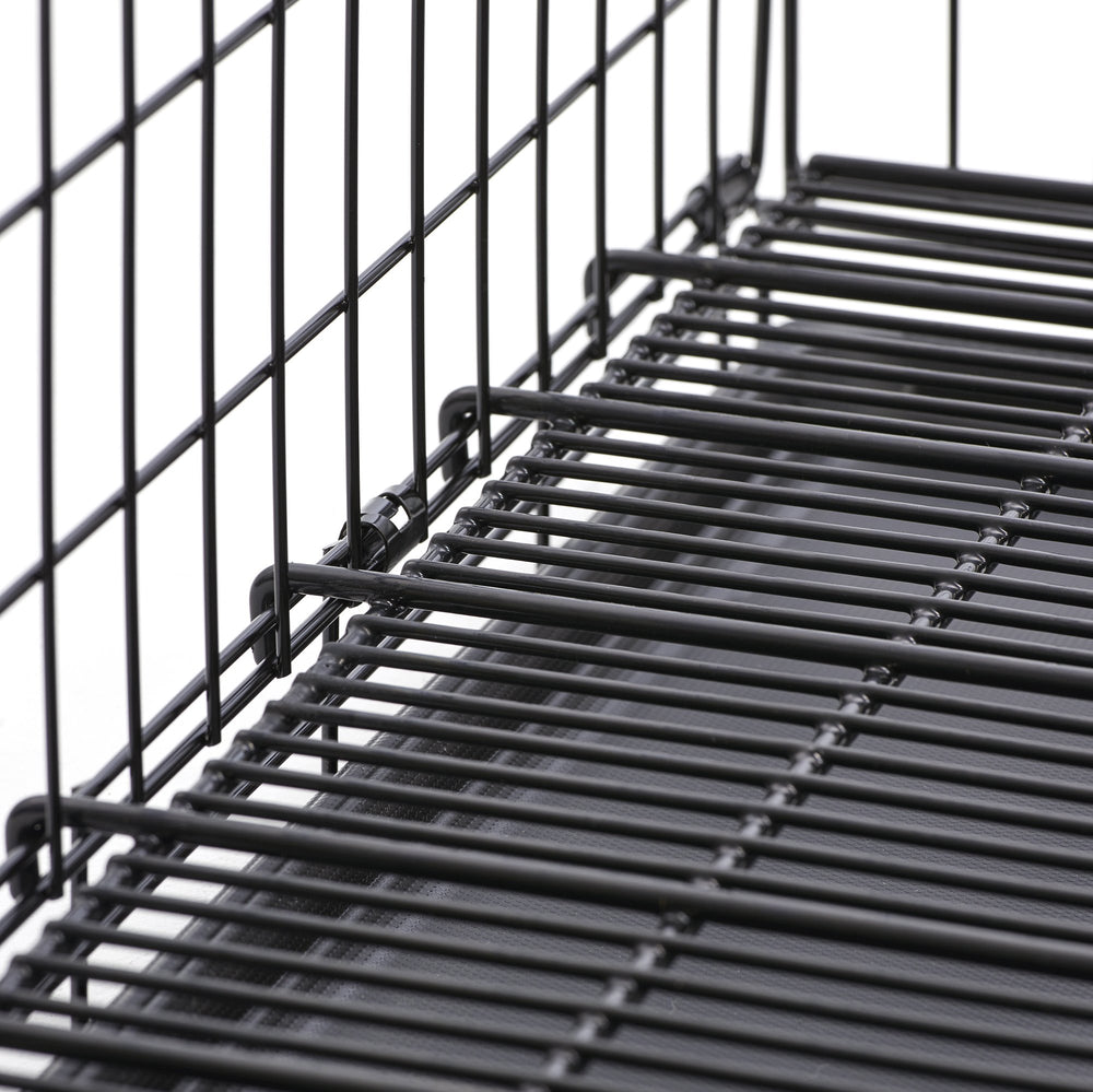 MidWest floor grid for New World B36 promotes airflow and easier cleaning.