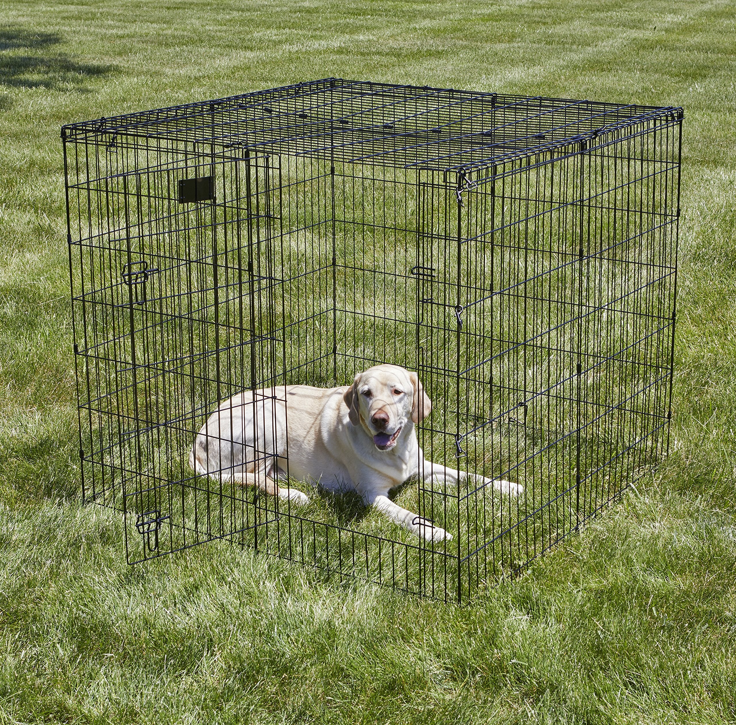 MidWest Homes for Pets hinged center panel top enables easy access without removal.