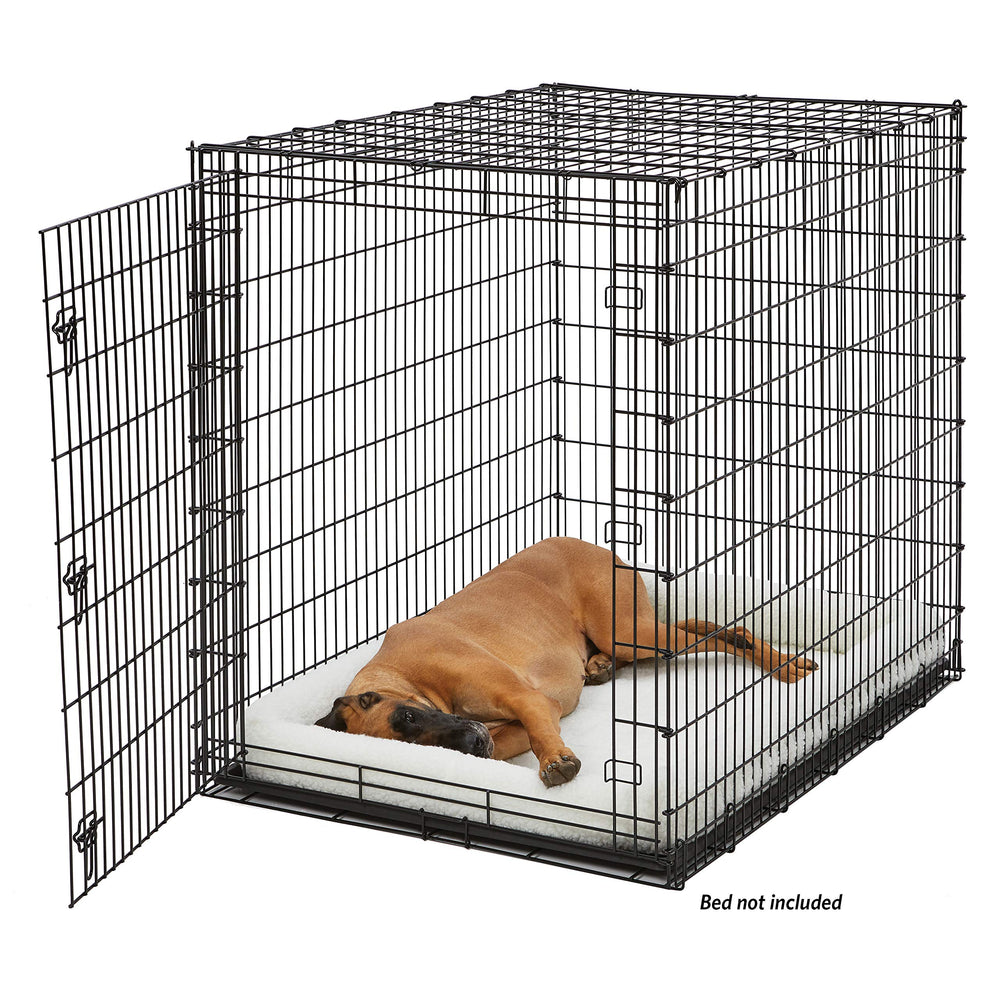 MidWest Homes for Pets open wire design improves ventilation and crate comfort.