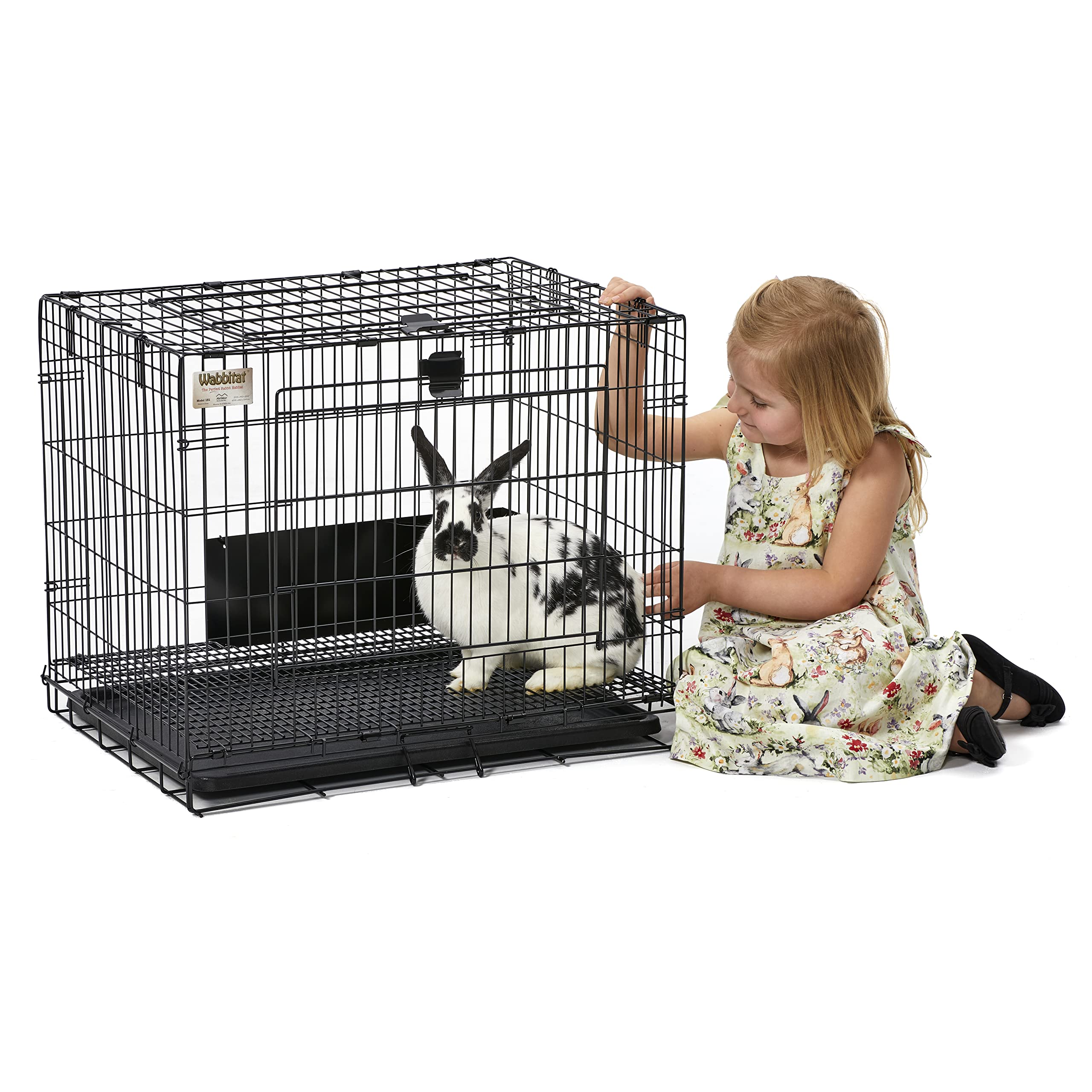 MidWest Wabbitat no-tools assembly lets you set up in seconds