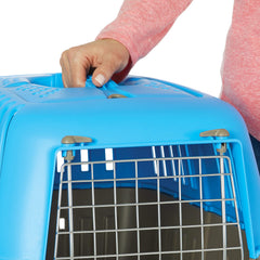 MidWest Spree 19-inch blue ventilation sides provide fresh air.