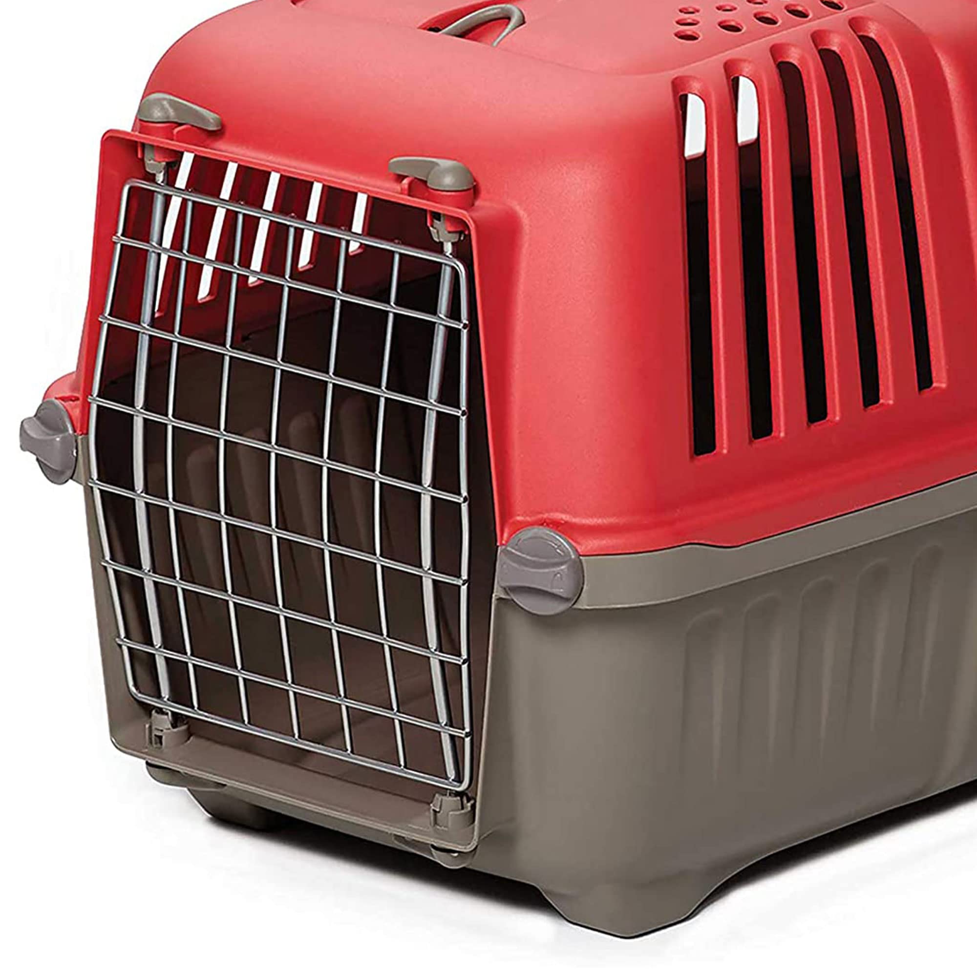 MidWest Spree red carrier with ventilated side panel for airflow.